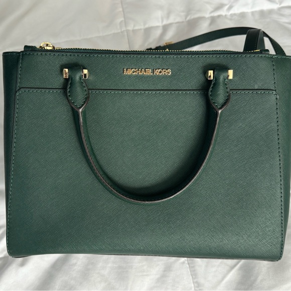 Dark Green Michael Kors purse - Picture 2 of 10